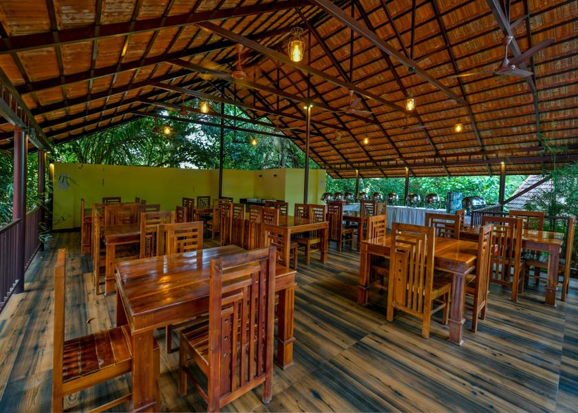 Kerala Thiruvananthapuram Food & Dining
