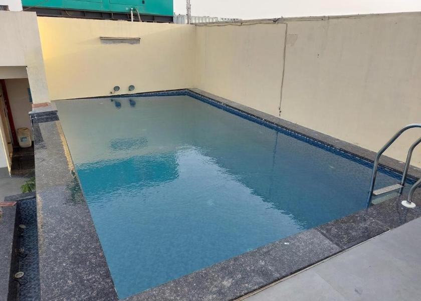Uttar Pradesh Agra Pool