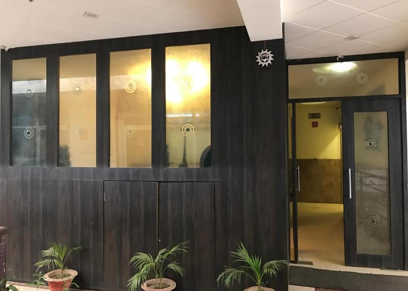 Uttar Pradesh Gorakhpur Interior Entrance