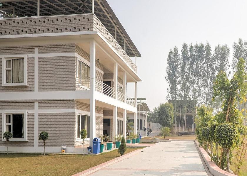 Uttar Pradesh Lucknow Hotel Exterior