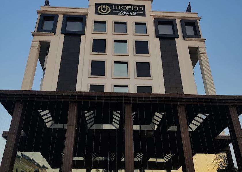 Uttar Pradesh Lucknow Hotel Exterior