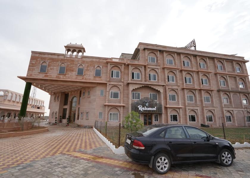 Rajasthan Churu Hotel Exterior