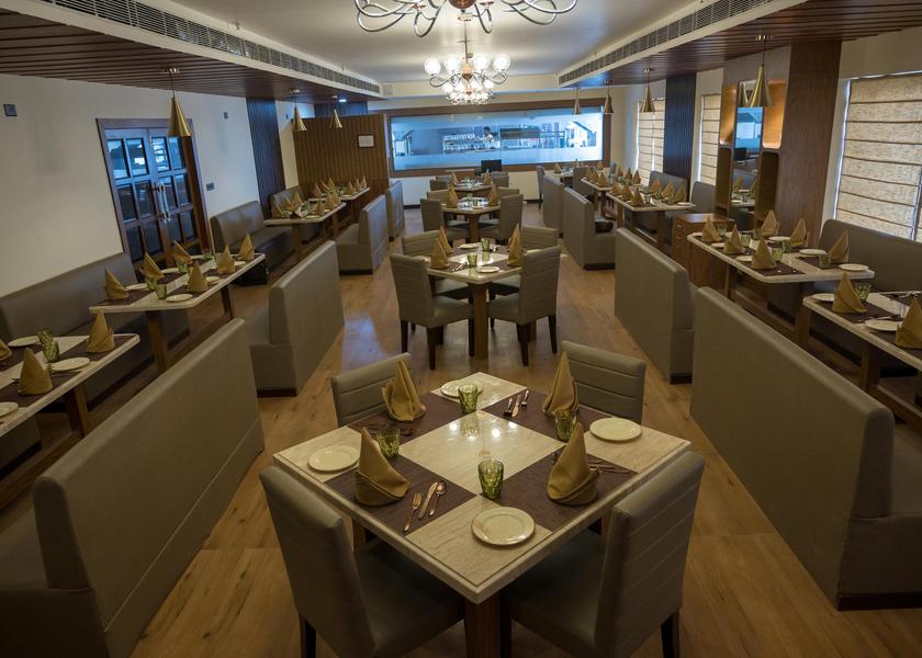West Bengal Berhampore Food & Dining