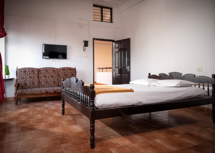 Kerala Guruvayur 1025