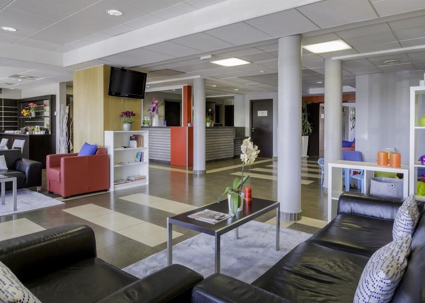 Auvergne-Rhone-Alpes Thoiry Lobby