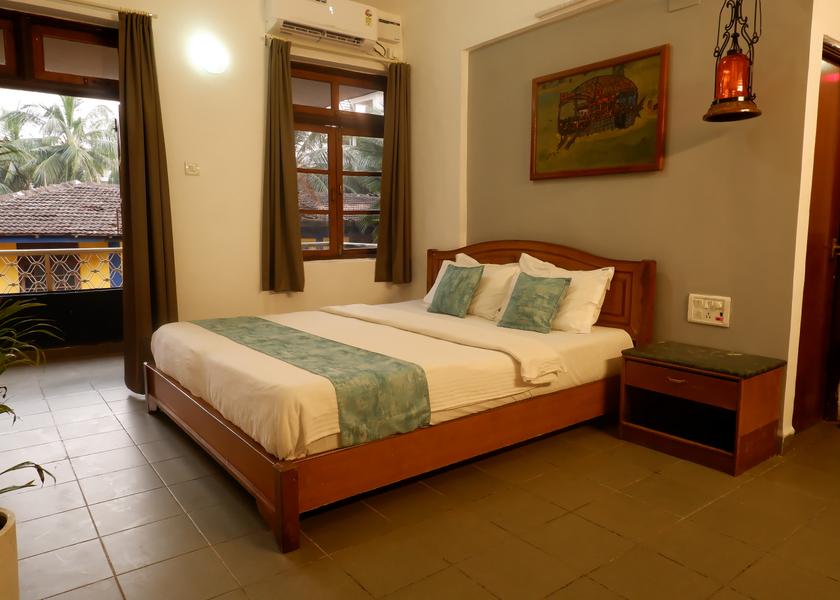 Goa Calangute room interior