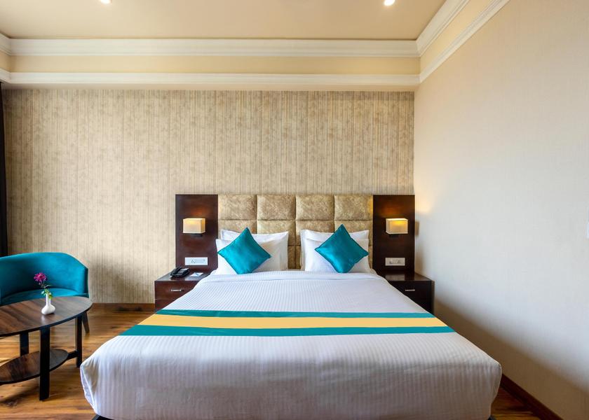 Uttarakhand Haridwar Classic Room
