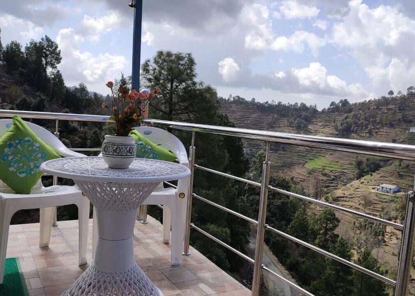 Uttarakhand Mukteshwar Hotel View