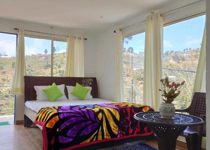 Uttarakhand Mukteshwar Deluxe Room (2 Adults + 1 Child)