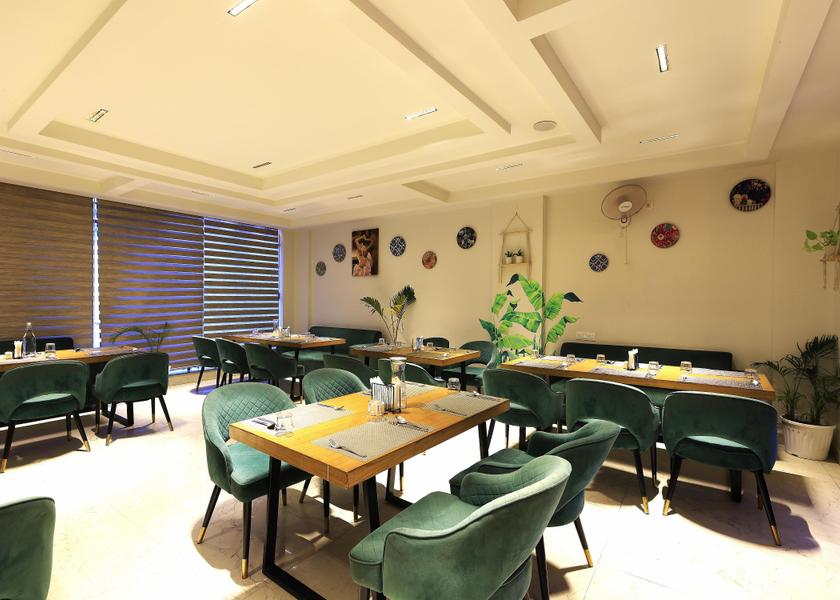 Uttarakhand Rishikesh Food & Dining