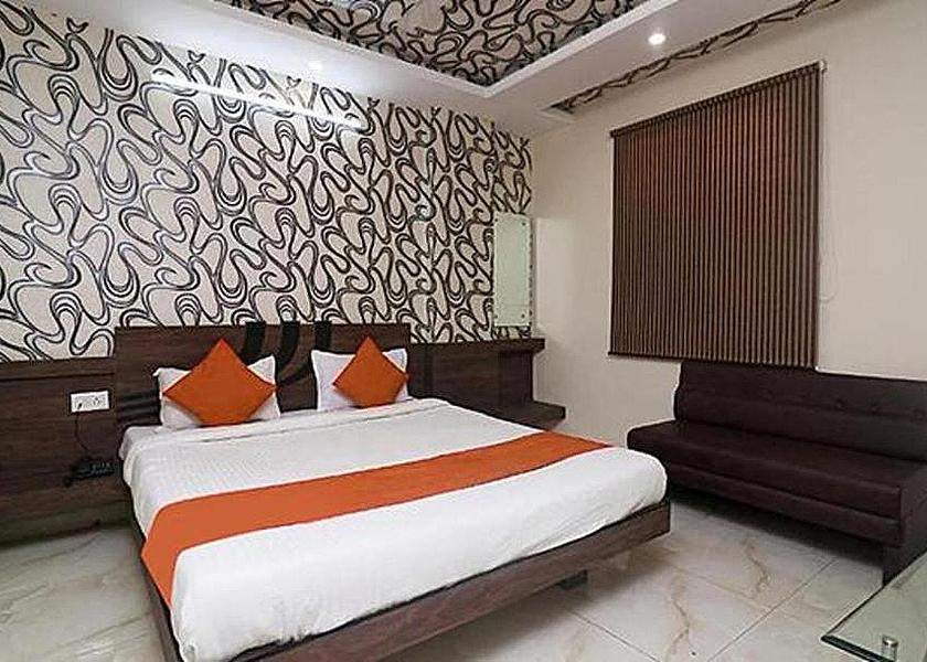Madhya Pradesh Bhopal Deluxe Room