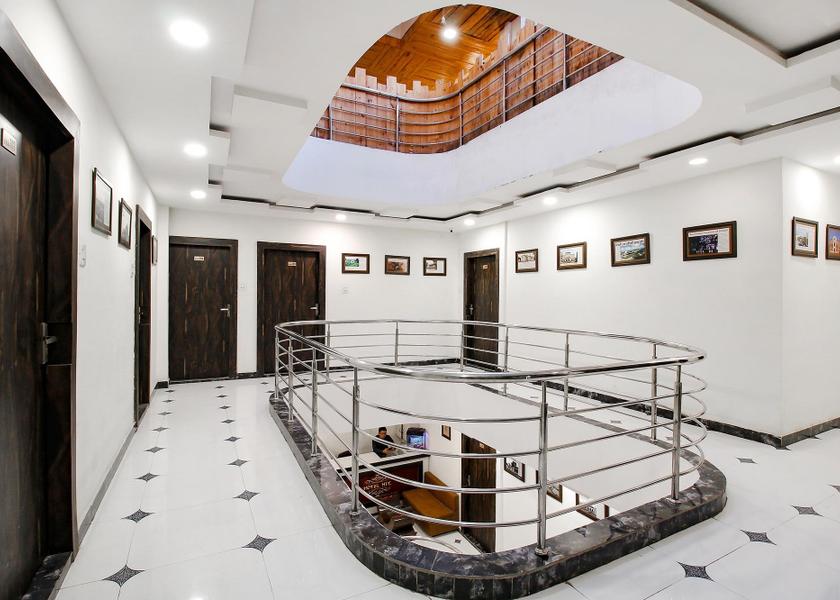 Madhya Pradesh Bhopal Lobby