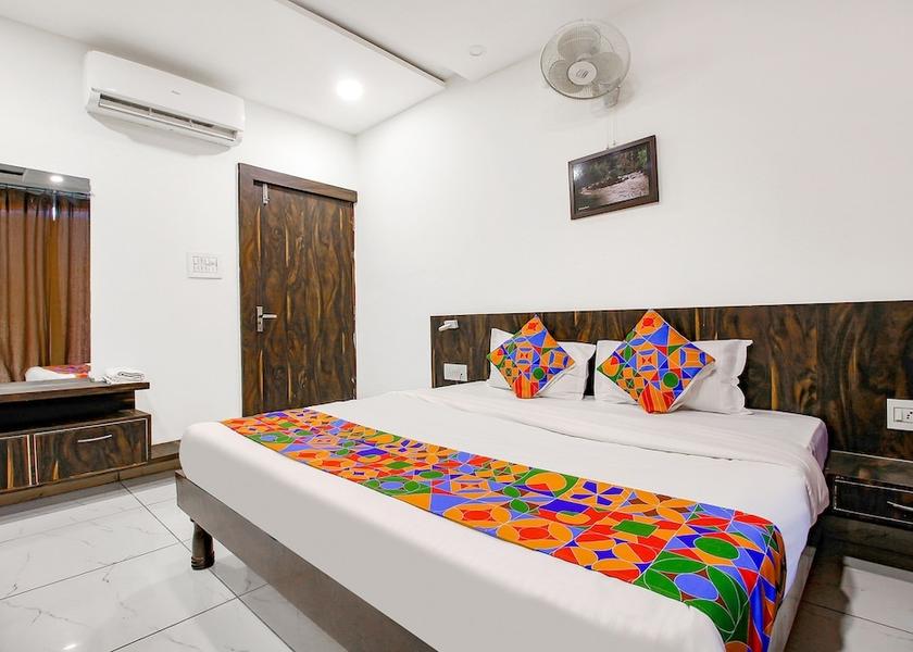 Madhya Pradesh Bhopal Room