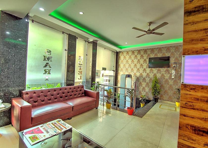 Delhi Delhi Public Areas