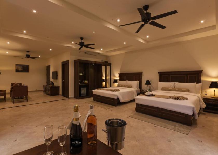 Karnataka Garvale Family Double Room (2 Queen Beds)