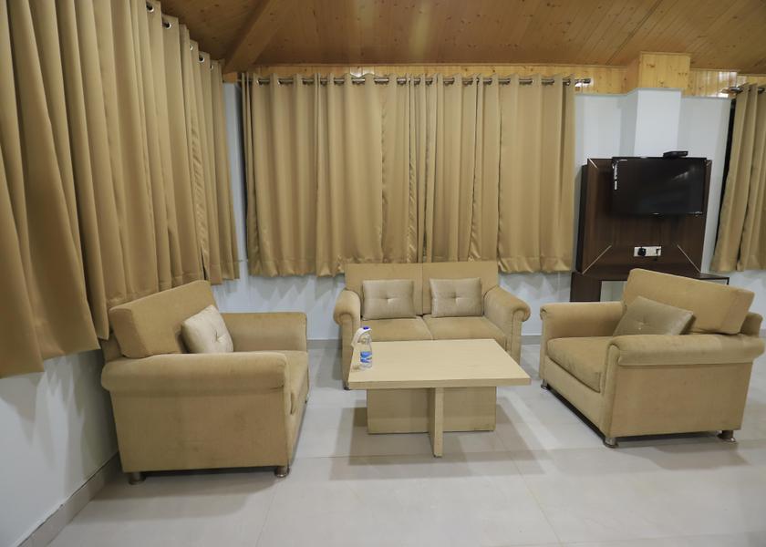 Rajasthan Neemrana Public Areas