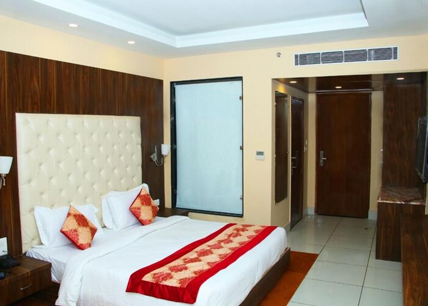 Rajasthan Neemrana Superior Room