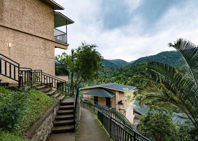 Kerala Periyar Hotel View
