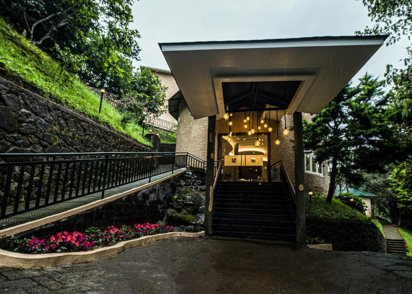 Kerala Periyar Hotel View