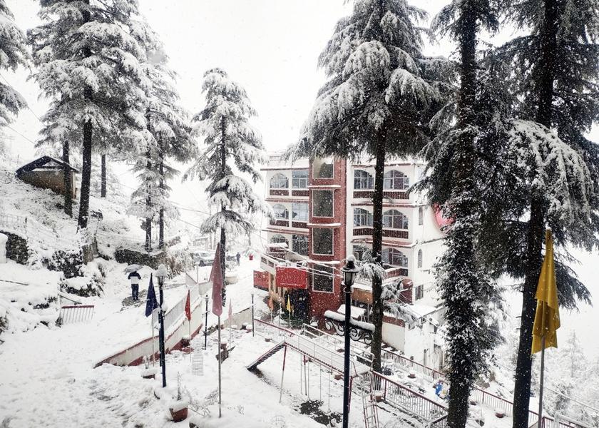Himachal Pradesh Khajjiar Hotel Exterior