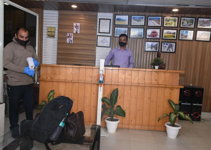 Himachal Pradesh Khajjiar Public Areas