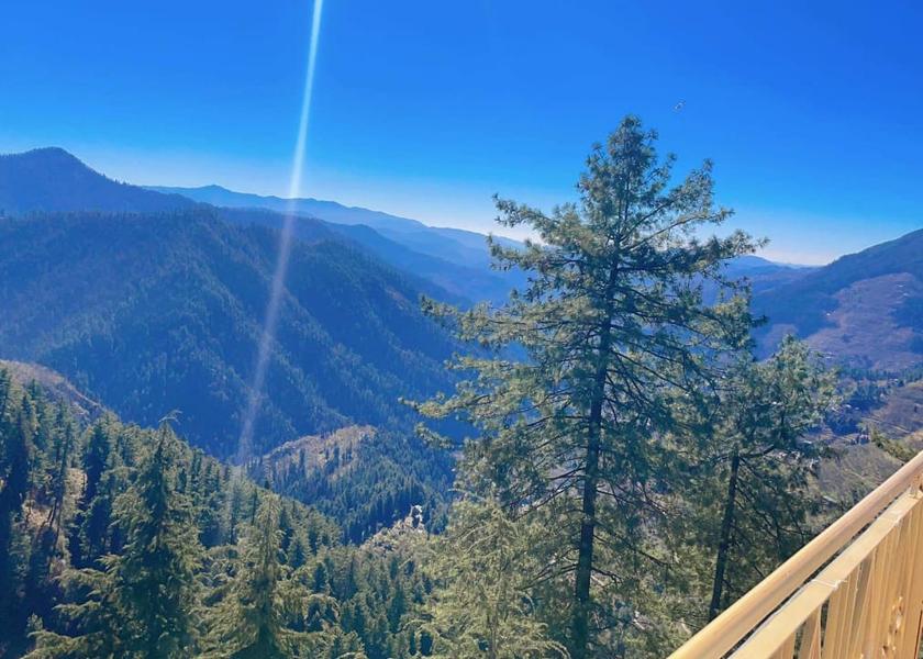 Himachal Pradesh Narkanda Hotel View