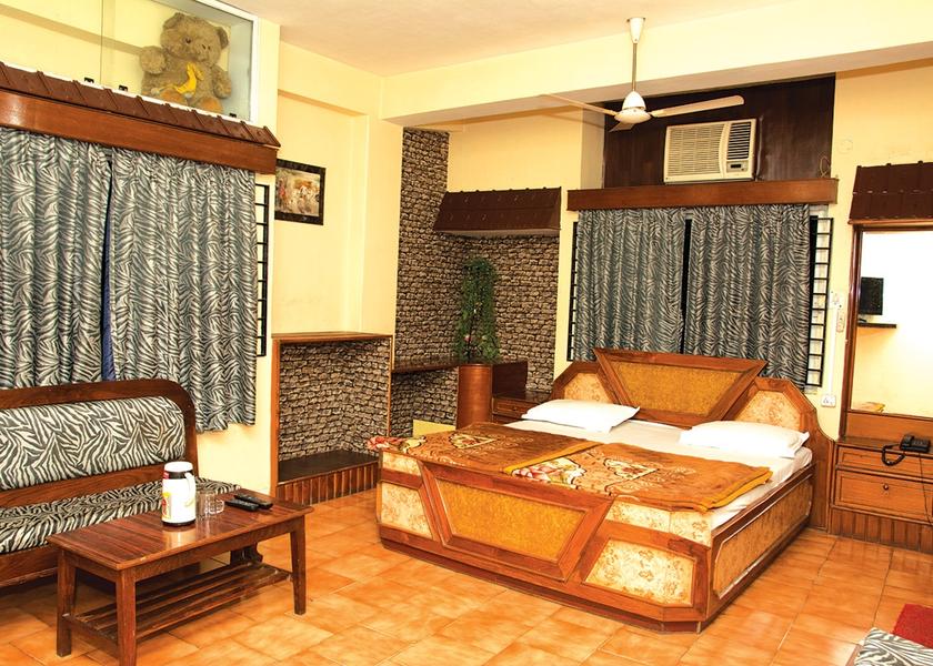 Jharkhand Deoghar Economy Non AC Room