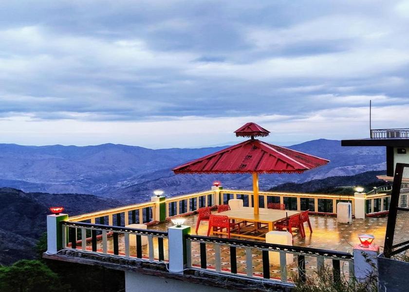 Uttarakhand Dhanaulti Hotel View