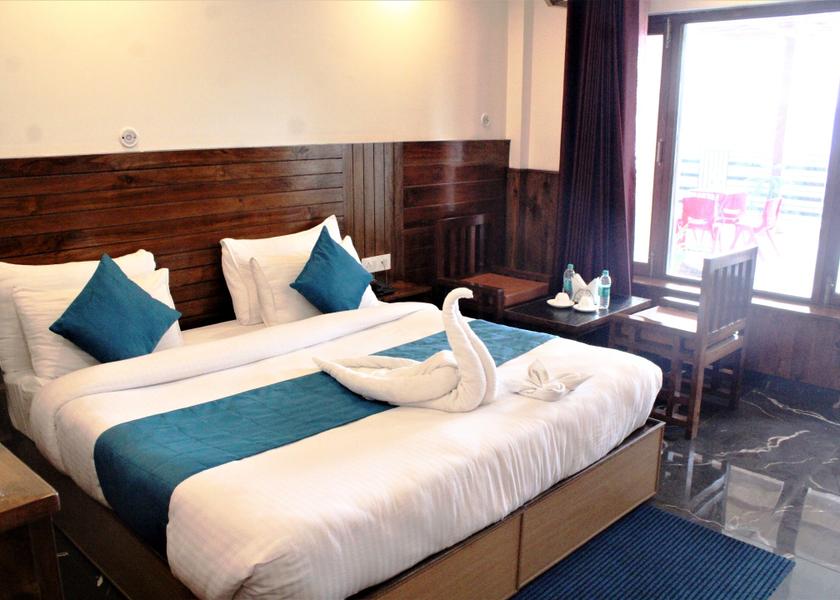 Uttarakhand Mussoorie Deluxe Room