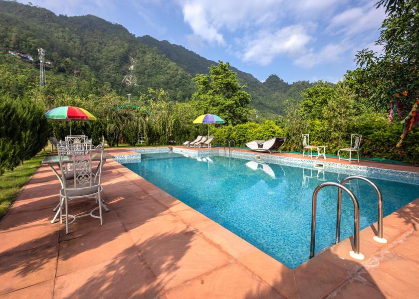 Uttarakhand Rishikesh Swimming pool [outdoor]
