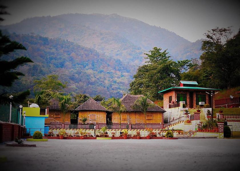 Uttarakhand Dehradun Hotel Exterior