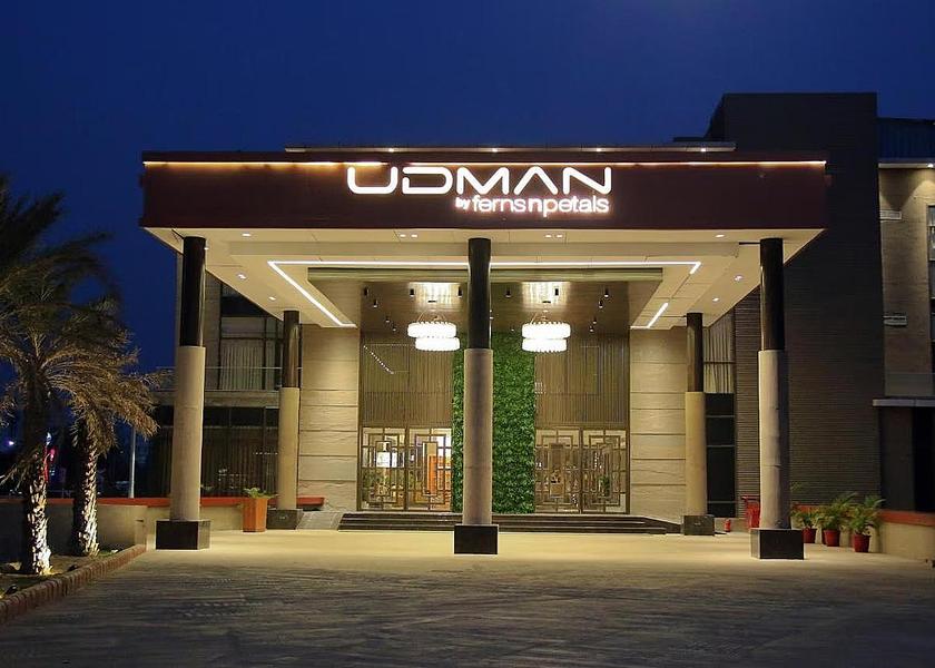 Uttar Pradesh Noida Hotel Exterior