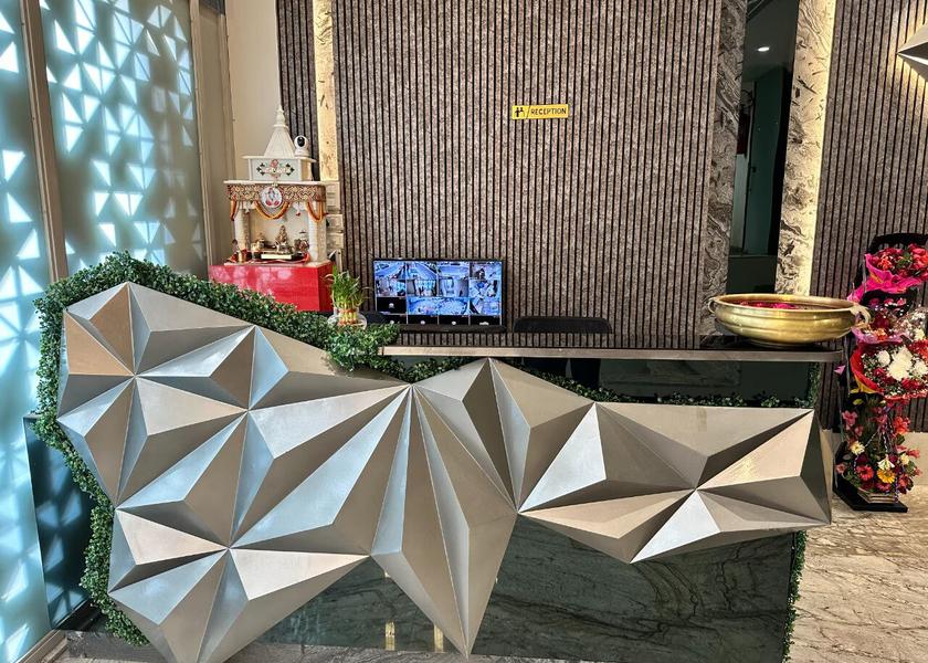 Uttar Pradesh Lucknow Public Areas