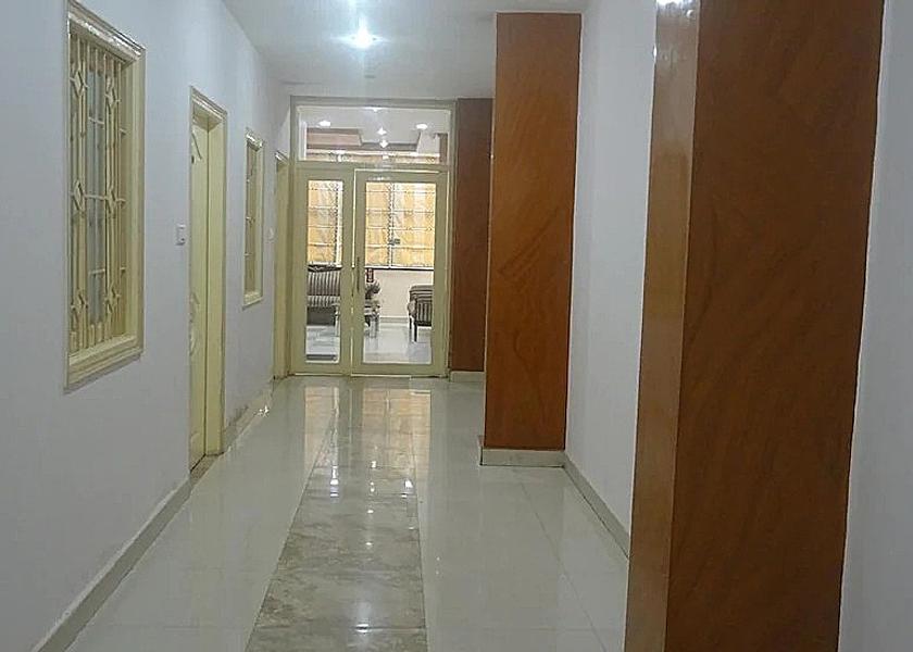Uttar Pradesh Varanasi Public Areas