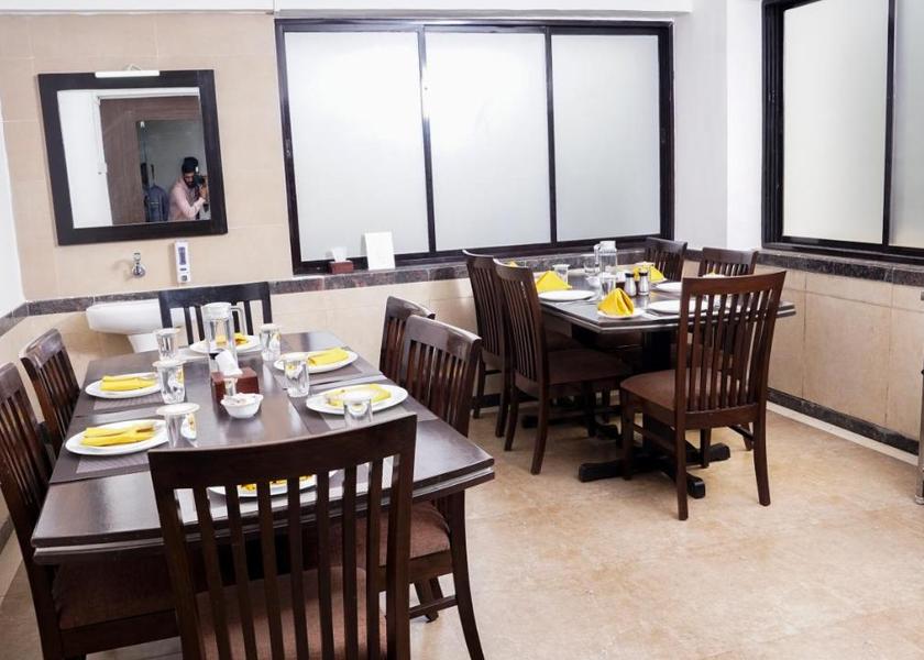 Maharashtra Navi Mumbai Food & Dining