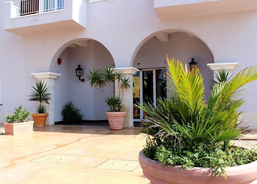 Sicily Lampedusa Entrance