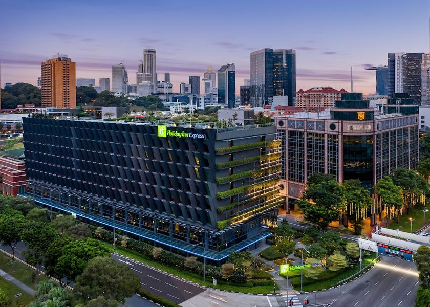  Singapore Exterior Detail