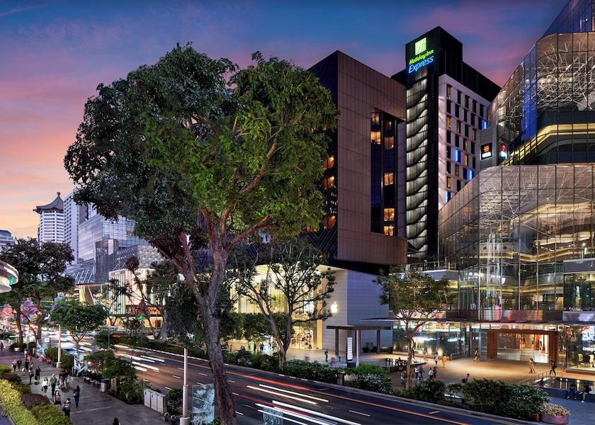  Singapore Exterior