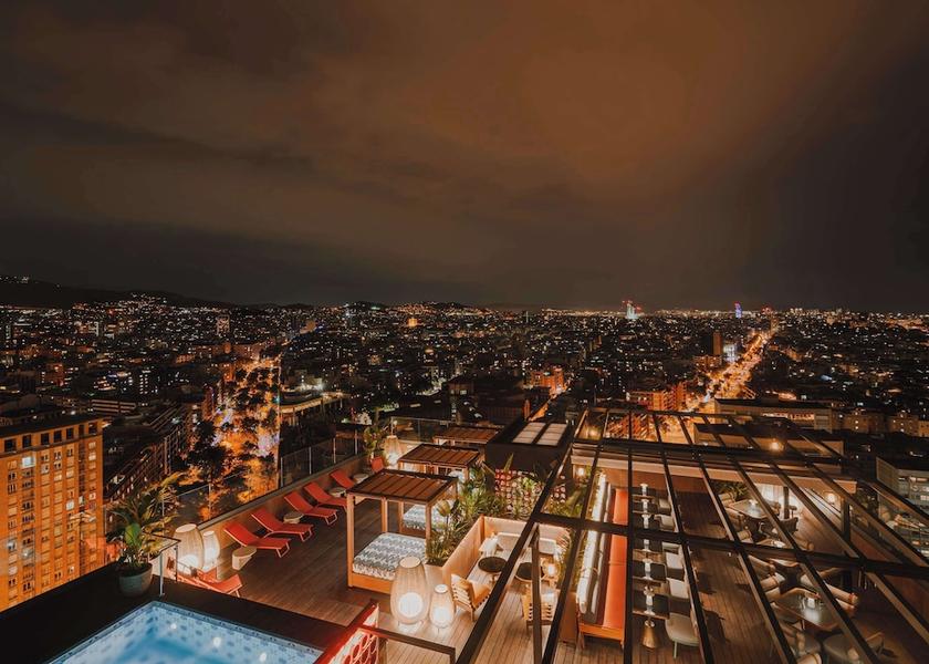 Catalonia Barcelona Pool