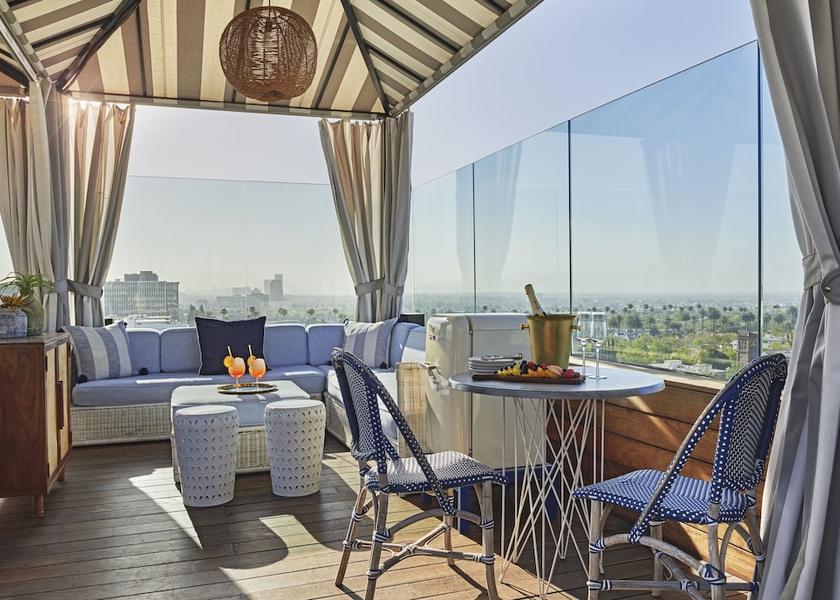 California Beverly Hills Outdoor dining