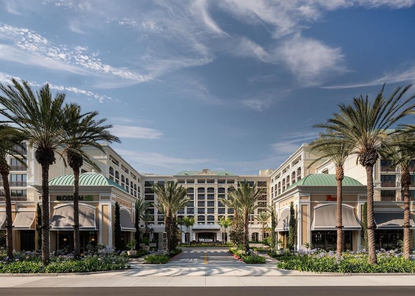 California Anaheim Exterior