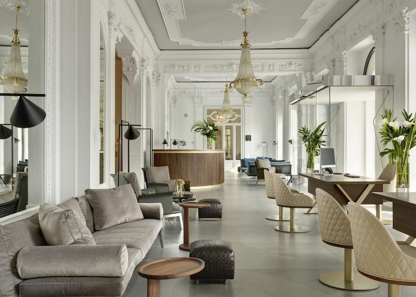 Lombardy Menaggio Lobby