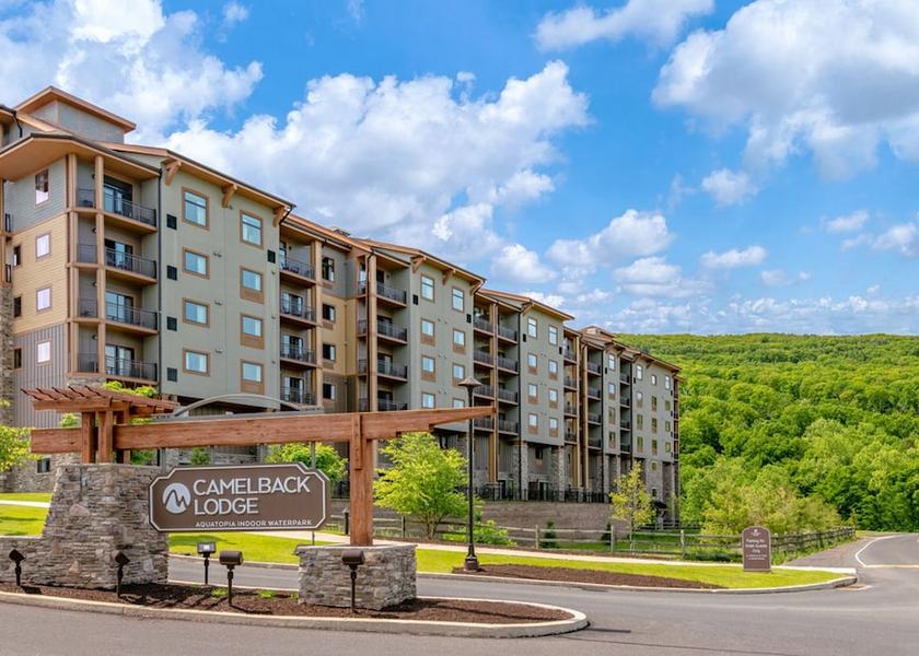 Pennsylvania Tannersville Exterior Detail