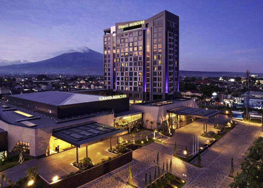 East Java Malang Hotel Exterior