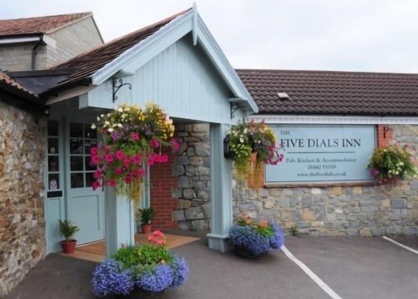 England Ilminster Entrance