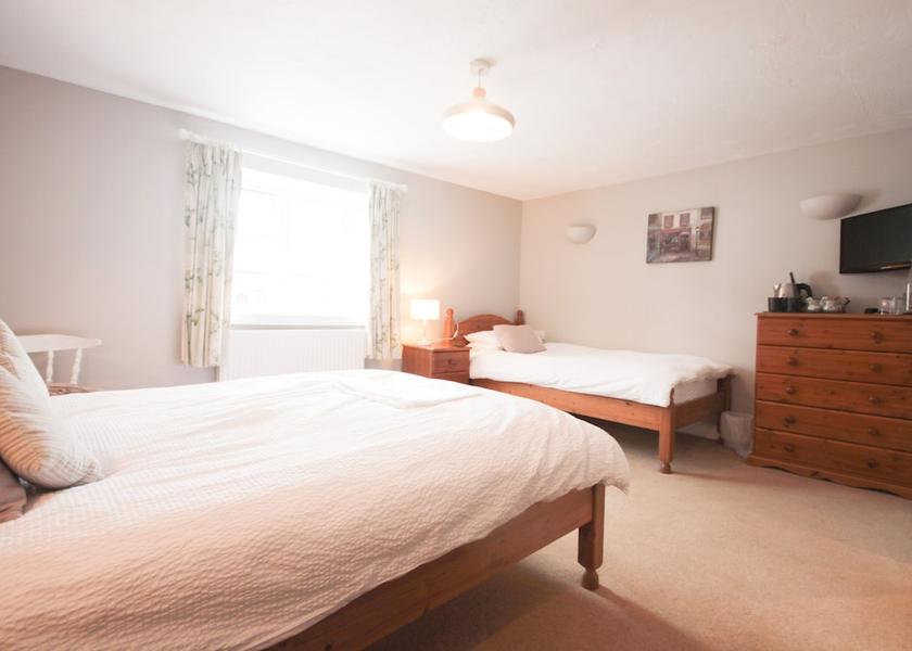 England Ilminster Room