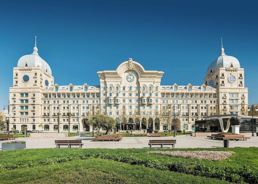  Baku Exterior Detail