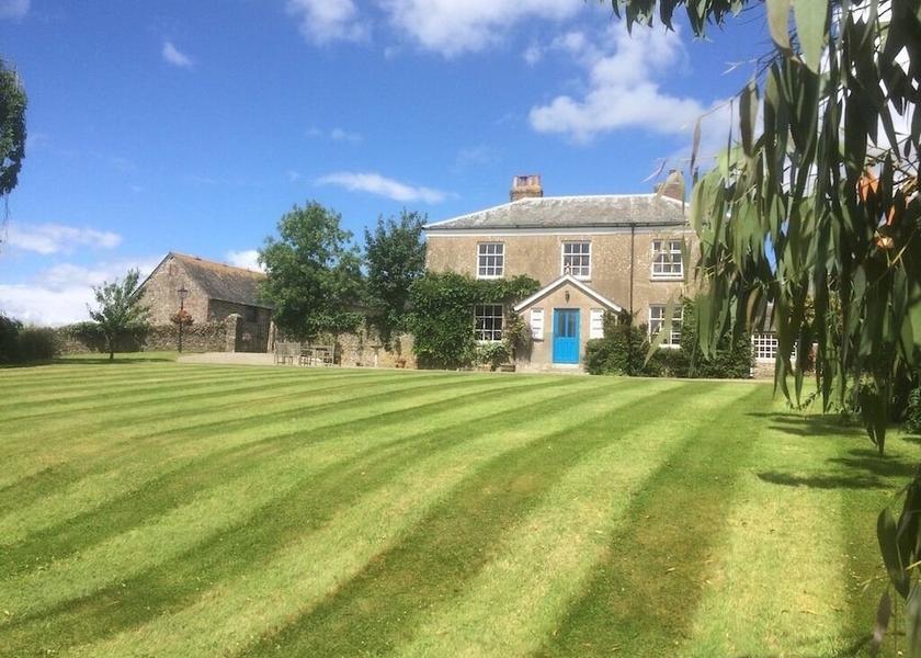 England Saltash Exterior Detail