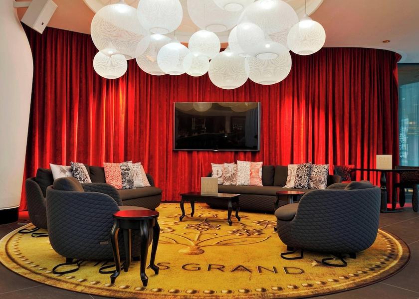 Canton of Zürich Opfikon Lounge