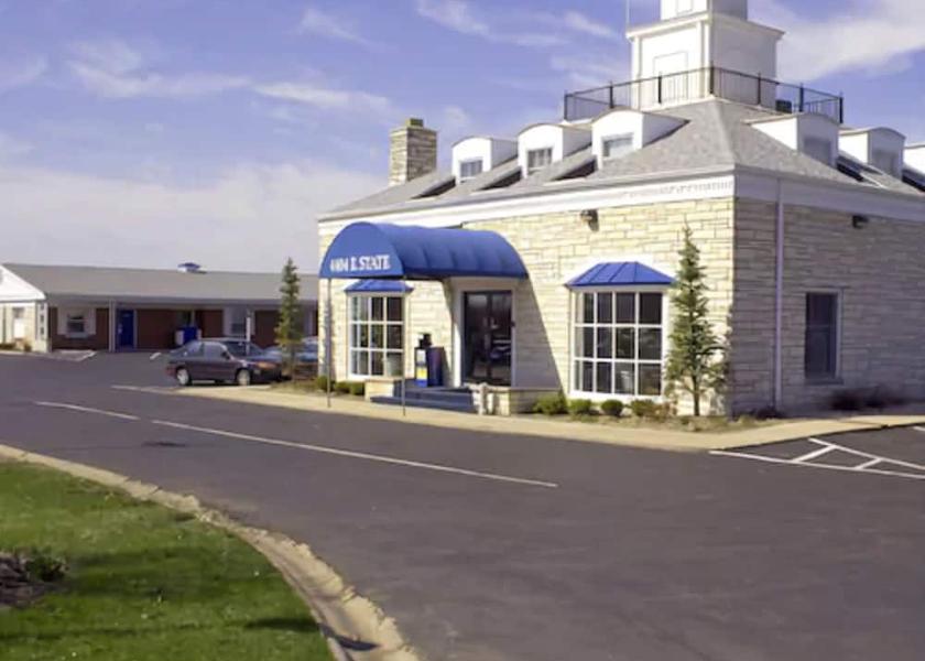 Illinois Rockford Exterior Detail